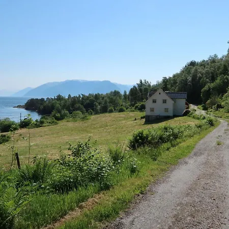 Casa de Férias Holiday Furuholmen - Fjs293 By Interhome *