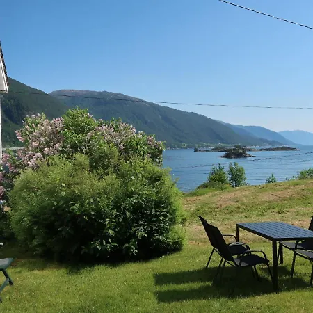 Holiday Furuholmen - Fjs293 By Interhome *